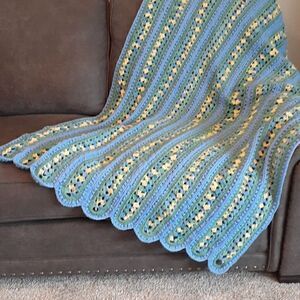 Hand crocheted blue and yellow scalloped edge 58" X 38" afghan throw